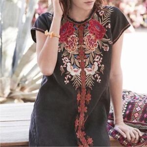Johnny Was Burke linen mini tunic dress with Red and Pink Embroidery size large